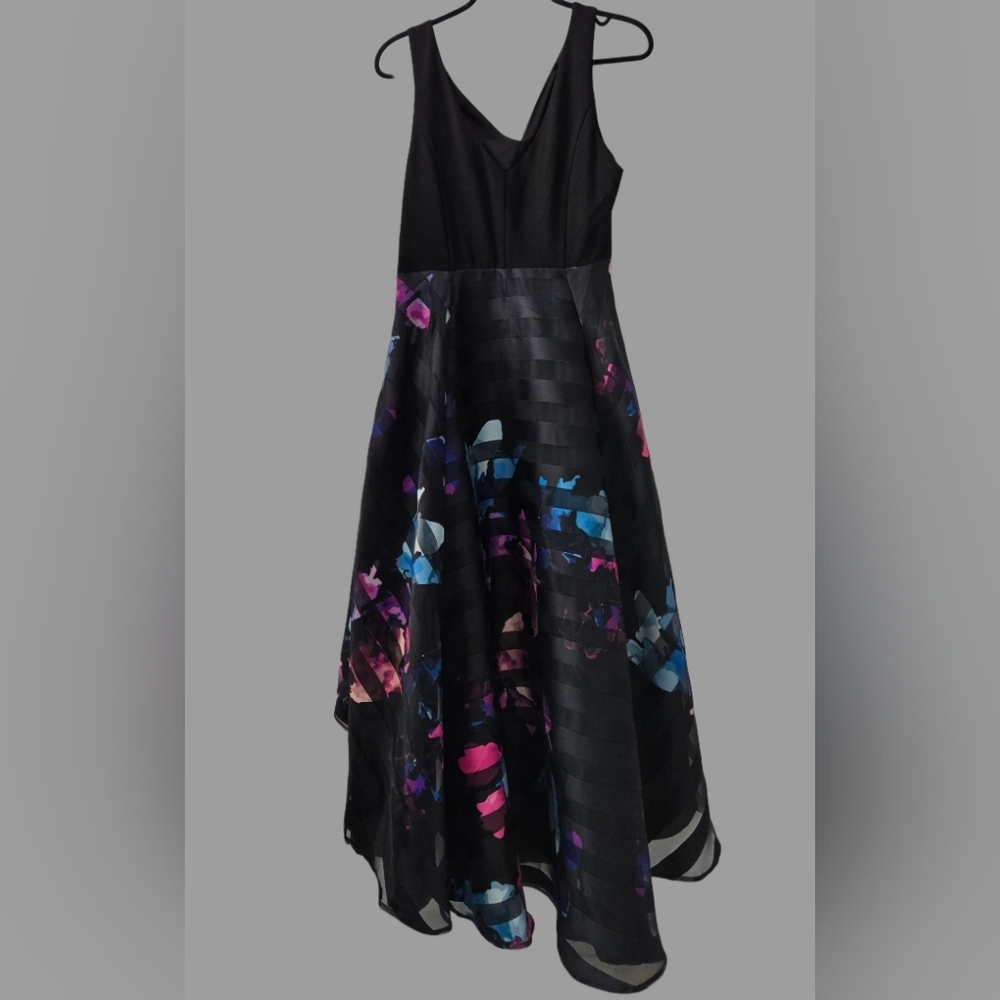 VENUS Black with Shimmery Pink & Blue Hi/Lo Dress w/ V Neckline Size 14 - Picture 5 of 7